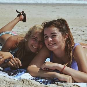 Meet your Posher, Caroline